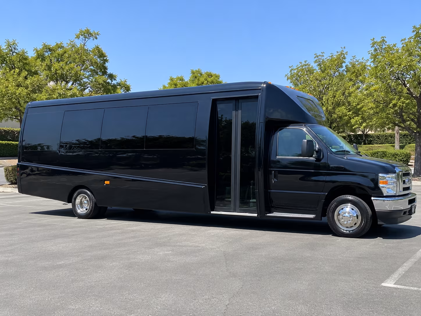 auburn charter bus rentals for auburn educational trips