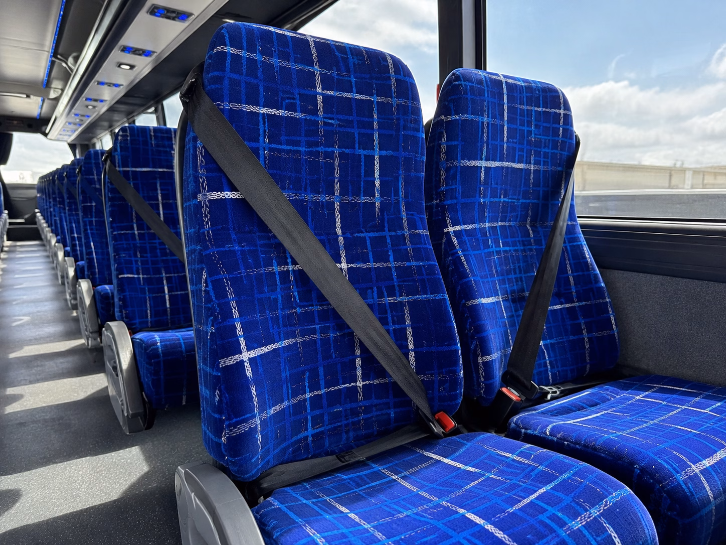 auburn private event charter bus transportation in auburn