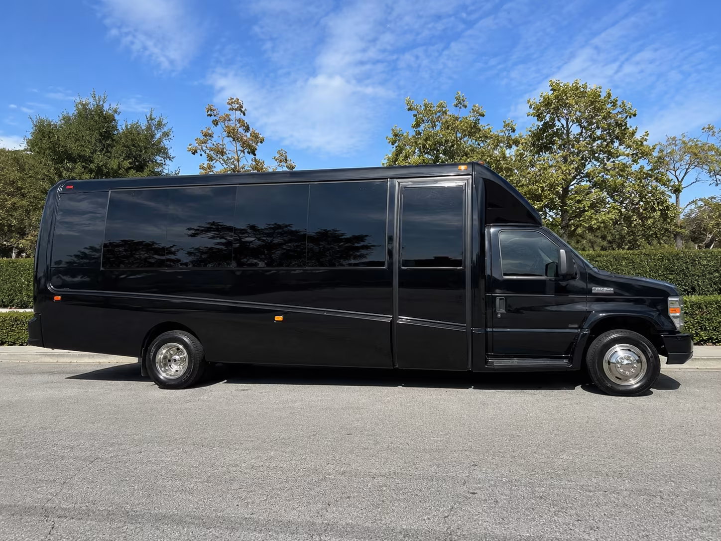 bellevue coordinate class travel with bellevue school field trip bus rentals