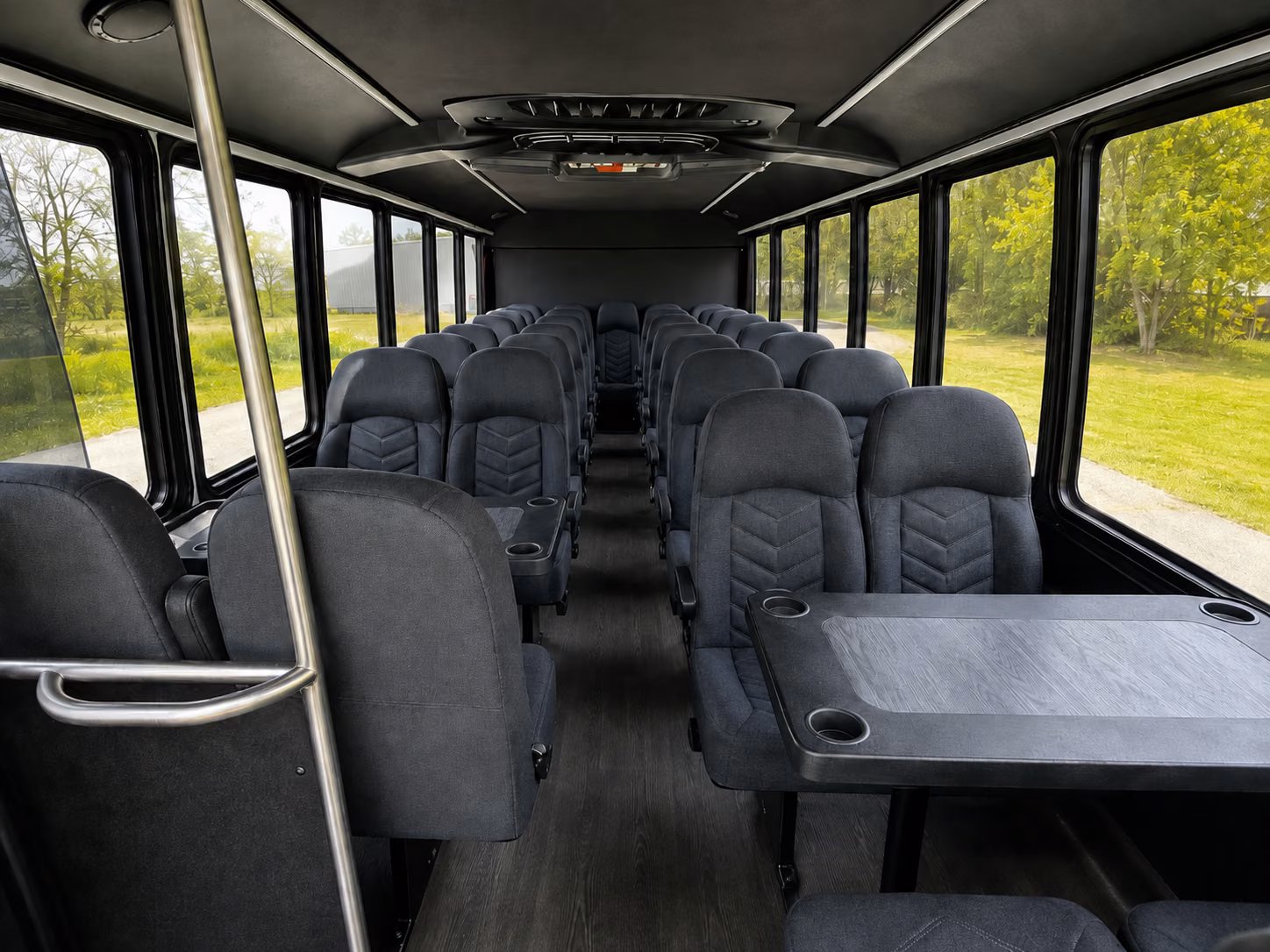 everett make your long distance trip easier with an everett charter bus