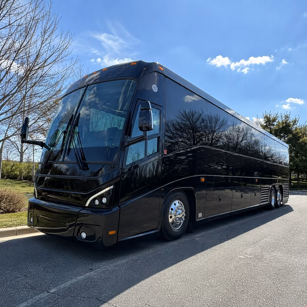 everett plan your wedding day with an everett charter bus rental