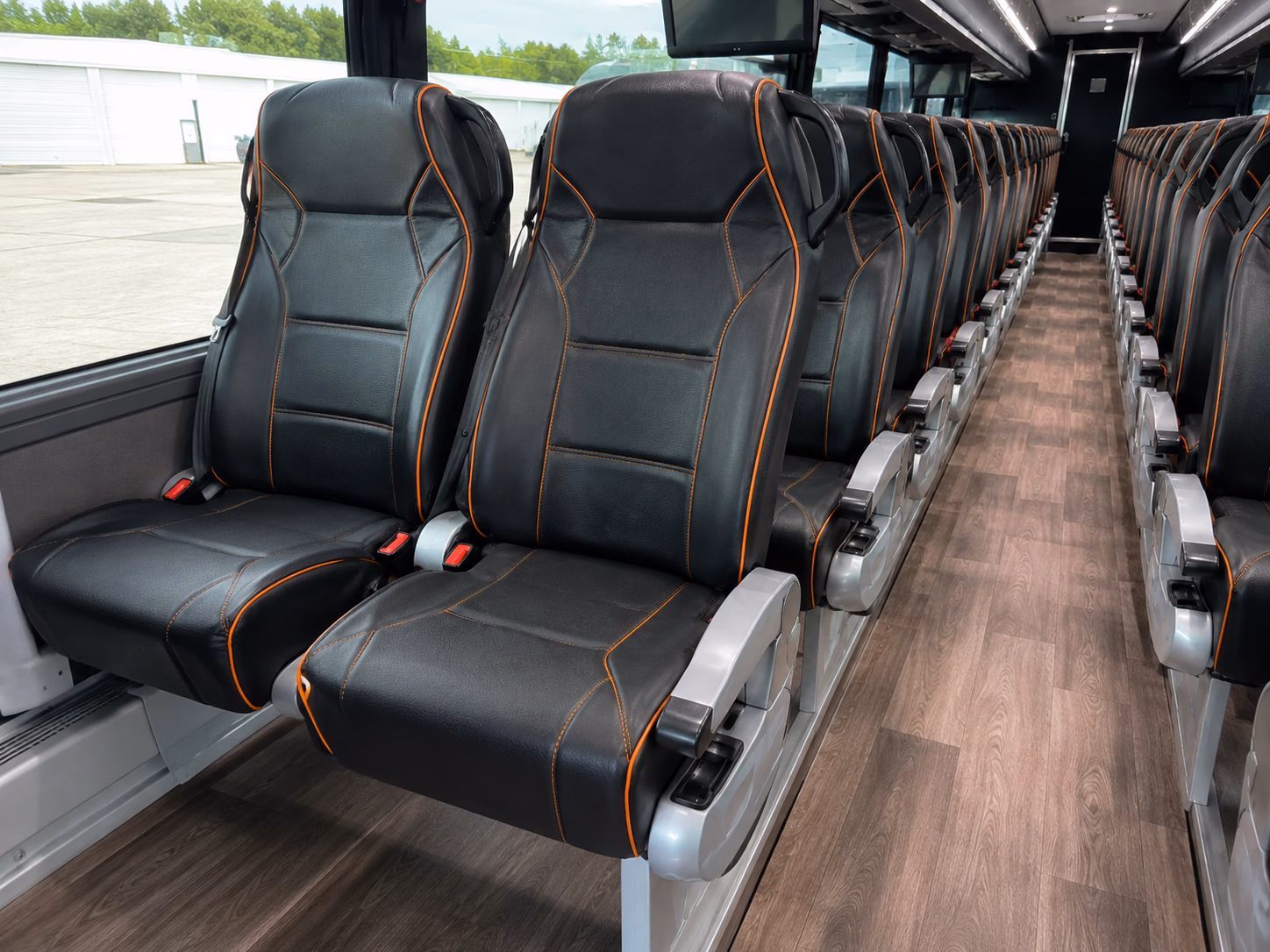 federal way airport transportation onboard seating