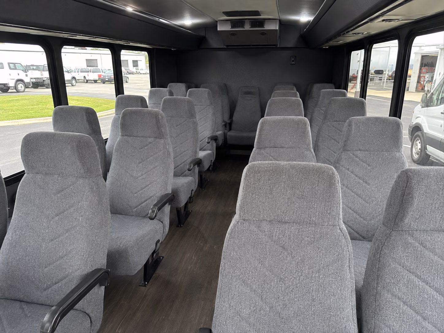 lakewood show up to lakewood concerts in a charter bus