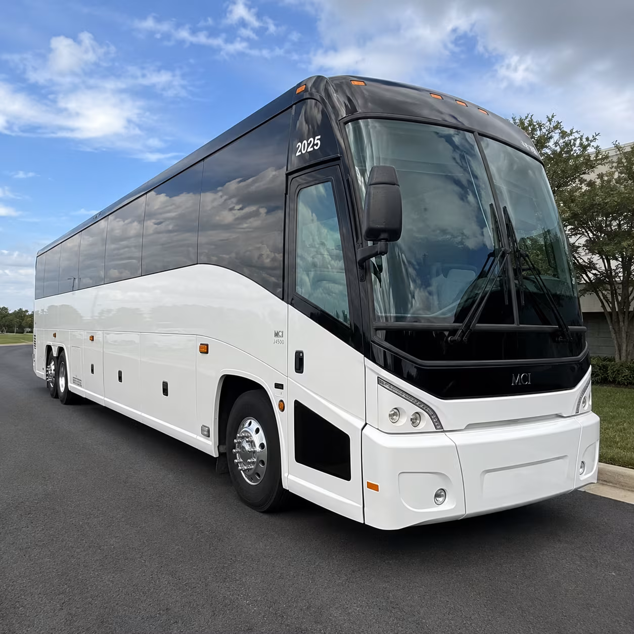 renton travel to renton concerts on a charter bus rental