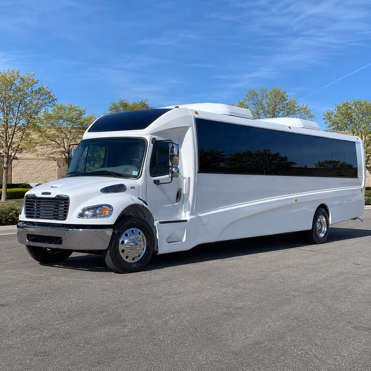 shuttle your group to seahawks sounders and mariners games from federal way