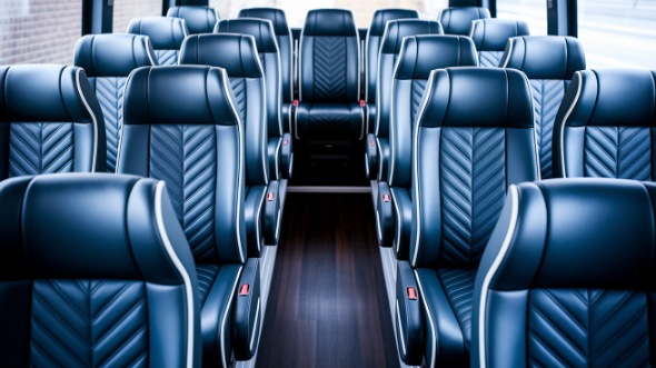 25 passenger minibus rental tacoma